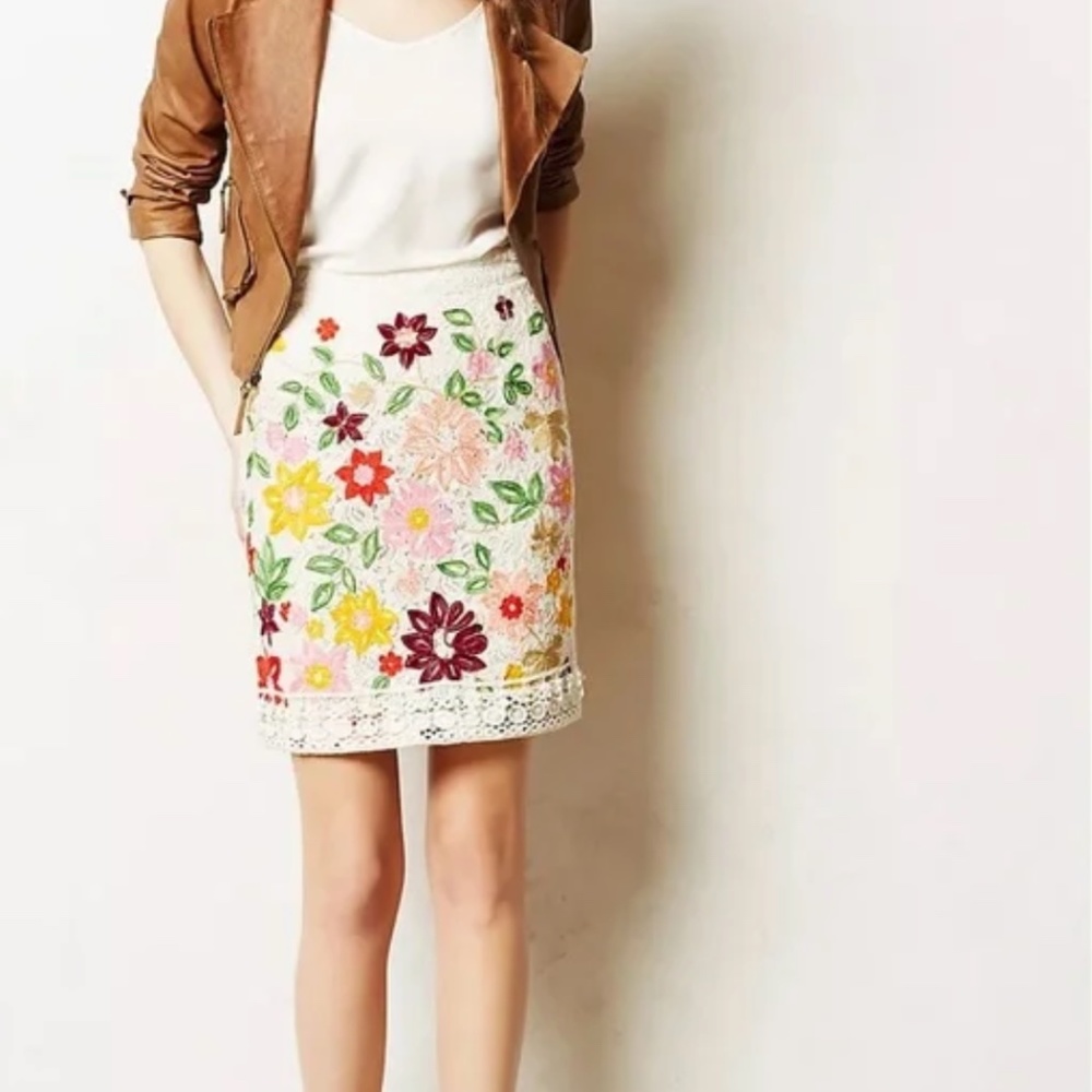 Anthropologie Maeve Ayaka Embroidered Floral Lace Skirt SIZE 0 Petite